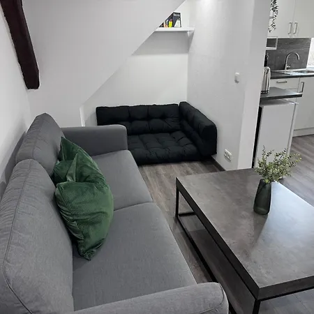 Direkt An Der Mosel Im Zentrum Von * Zell